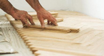 木地板施工注意事项 木地板安装施工工艺的方法?木地板施工注意事项?