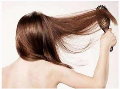 如何防止头发脱落 女性如何防止头发脱落