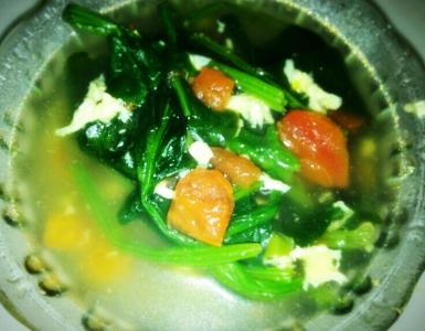 西红柿菠菜汤的做法 西红柿菠菜汤要怎么做，西红柿菠菜汤的做法