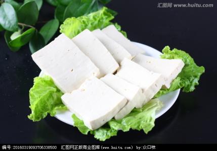 豆腐西施打一成语 一根葱两块豆腐打一成语的答案