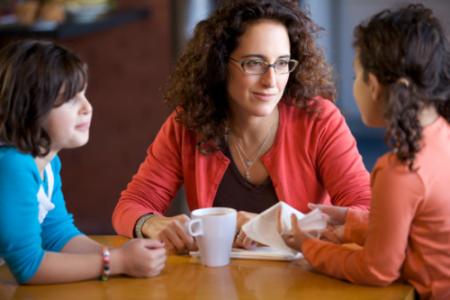 家长怎样与孩子沟通 家长应该怎样和孩子沟通