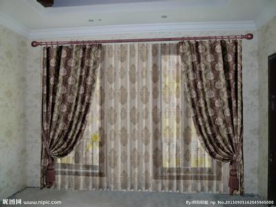 壁纸和窗帘颜色搭配 窗帘与壁纸的搭配有什么要求?窗帘的价格大概多少?