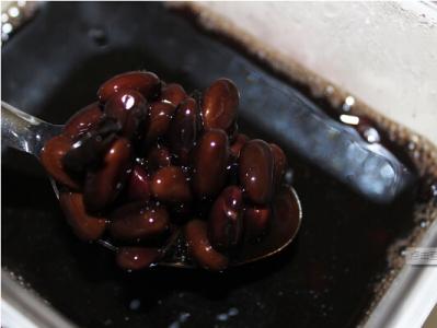 醋泡黑豆的功效与作用 黑豆泡醋有哪些功效