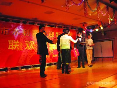 庆祝八一建军节书法 迎八一解放军建军生日庆祝晚会策划方案