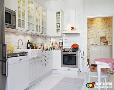 厨房颜色风水禁忌 厨房地砖颜色风水禁忌?厨房地砖应该用什么颜色好?