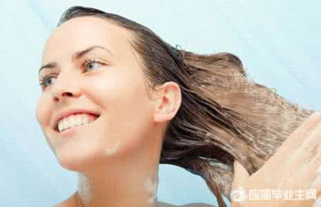 油性皮肤的护理方法 油性发质护理方法