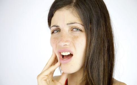 牙疼的原因和治疗方法 女人牙疼的原因与治疗