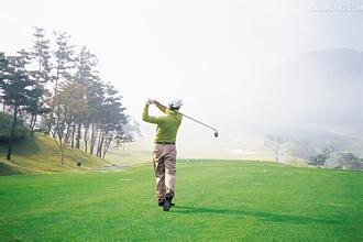 青少年打高尔夫的好处 坚持打高尔夫的好处