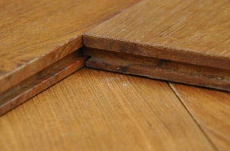 三层实木地板的优缺点 三层实木地板的优缺点，三层实木地板有哪些优缺点