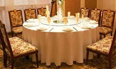酒店餐桌椅 酒店餐桌椅价格贵不贵?酒店餐桌椅的规格有哪些?