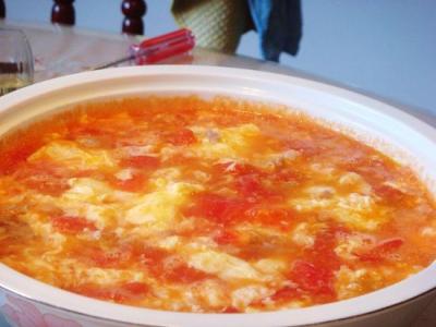西红柿鸡蛋汤的做法 西红柿蛋汤应该怎么做，西红柿蛋汤的做法