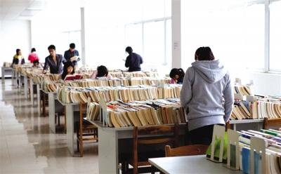 浅谈小学生课外阅读 拓展学生阅读空间浅谈