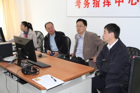 导师面试自我介绍 研究生复试面试选导师自我介绍