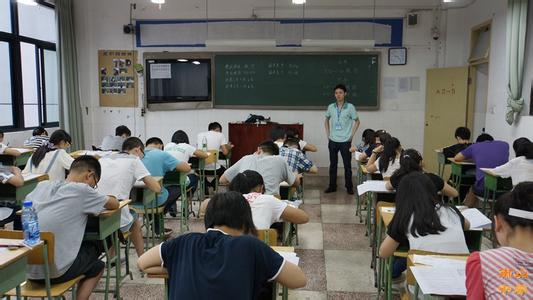 高中学生面试自我介绍 高中自主招生面试自我介绍