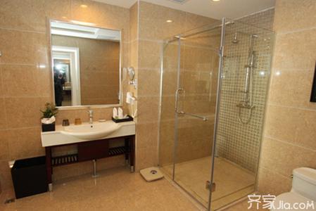 卫生间镜子摆放 卫生间镜子的摆放风水是什么样子的?卫生间镜子在装