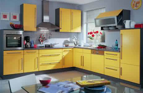 选购橱柜注意事项 厨房厨柜门什么颜色好?厨房橱柜选购应该注意的事项有哪些?