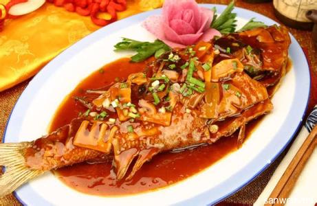 红烧鱼简单好吃的做法 红烧鱼的好吃做法推荐