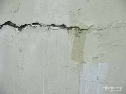 新房墙体有裂缝正常吗 墙体裂缝产生的原因