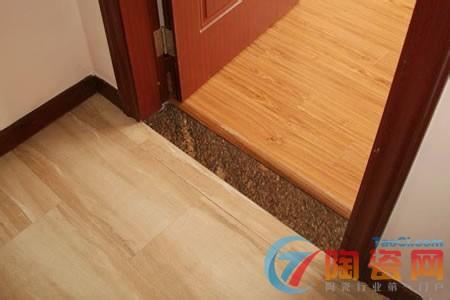 地砖和木地板接缝图 地砖和木地板接缝处理?客厅铺地板好还是瓷砖好?