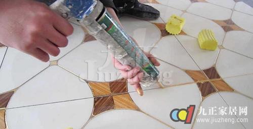 瓷砖填缝剂使用方法 瓷砖填缝剂防水吗？瓷砖填缝剂使用的方法？