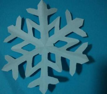 简单的雪花剪纸 冬天的雪花剪纸