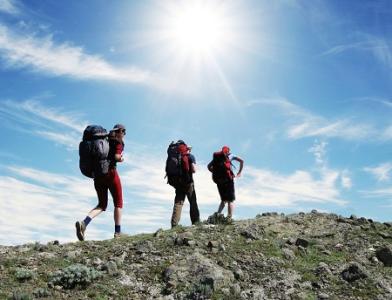 登山杖的好处 登山运动有什么好处 登山的好处