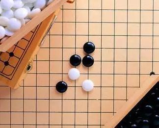 象棋的由来 五子棋的由来