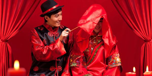 传统中式婚礼主持词 浪漫中式传统婚礼主持词