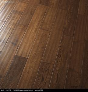 仿古实木地板 仿古纹实木地板好吗？仿古实木地板该怎么挑选？