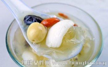 女人养生的食疗方法 莲子怎么食疗养生 莲子食疗养生的方法