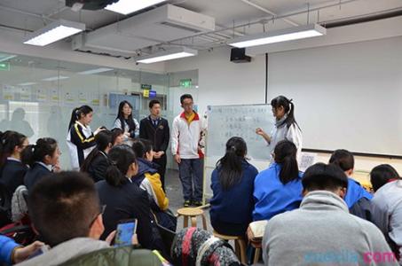 面试学生会学习部自我介绍一分钟