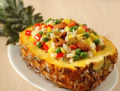 菠萝饭的做法 菠萝的4种好吃做法