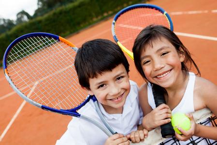 怎么挑选网球拍 怎么为孩子挑选网球拍