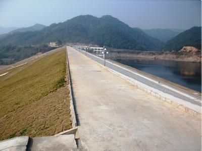 三峡大坝防洪能力 试论金台寺水库大坝防洪标准复核评价