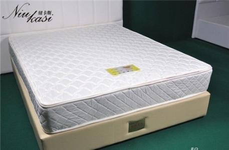 纽卡斯床垫质量怎么样 纽卡斯床垫质量怎么样 床垫怎么选购