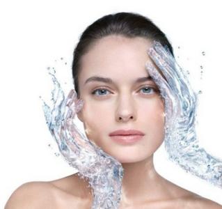 最快的脸部补水方法 冬季脸部补水最好的方法