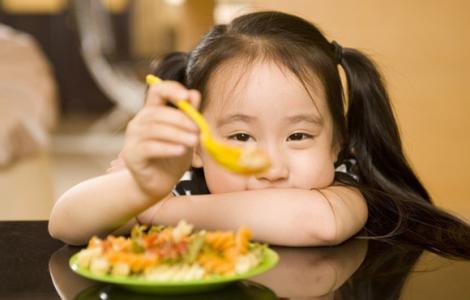 孩子晚上加餐 孩子加餐需要注意什么