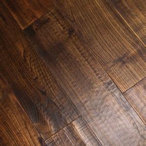 仿古木地板 什么是仿古木地板？仿古实木地板该怎么挑选？