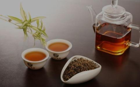奇葩说马东广告词集锦 红茶的广告词有哪些，关于红茶的广告词集锦
