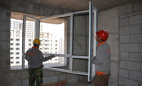 铝合金门窗加工工艺 铝合金门窗多少钱一平方 铝合金门窗的加工制作工艺是什么