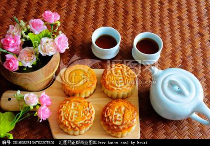 中秋节吃月饼的由来 2017中秋节怎么自制月饼 4款好吃月饼的制作方法