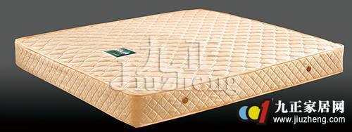 如何挑选床垫 国产床垫的品牌 挑选技巧 材质分类