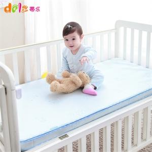 婴儿床床垫什么材质好 婴儿床垫什么材质好？如何确定婴儿床尺寸？