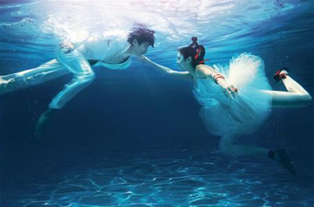 青岛海底婚纱摄影 单反摄影之海底婚纱摄影的技巧