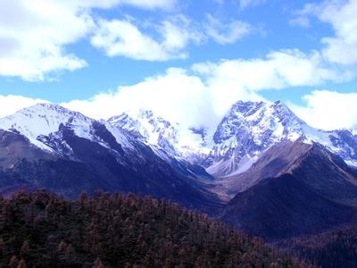 云南省德钦县 云南省德钦县白茫雪山导游词3篇