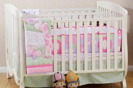 婴儿床选购攻略 婴儿床选购攻略 婴儿床选购的品牌