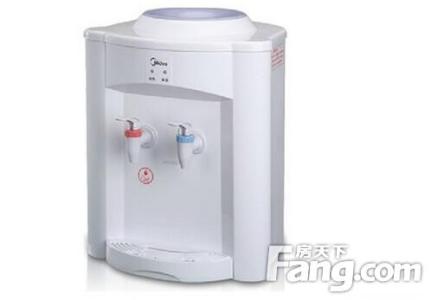 清洗饮水机的方法 美的饮水机款式和价格是多少？美的饮水机清洗方法?
