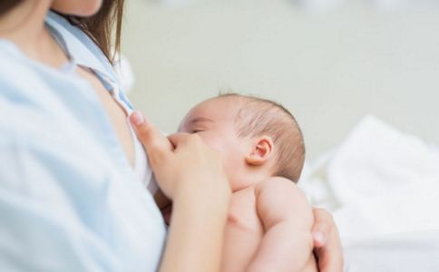 哺乳期的女人余男喂奶 哺乳期喂奶有刺痛感什么原因