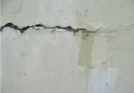 墙体裂缝产生的原因 墙体裂缝产生的原因及其解决办法