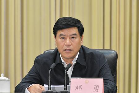 省委经济工作会议讲话 省委经济工作会议讲话材料